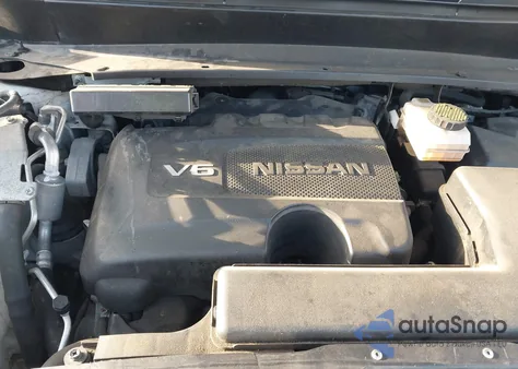 2017 Nissan Pathfinder Platinum from USA, damaged, VIN 5N1DR2MM6HC643961